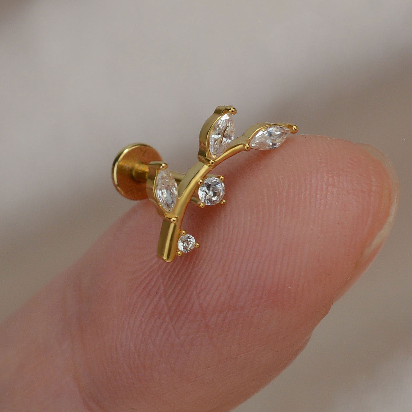 1 buah anting-anting baja taha - Tragus Flat Back ulasan dan harga